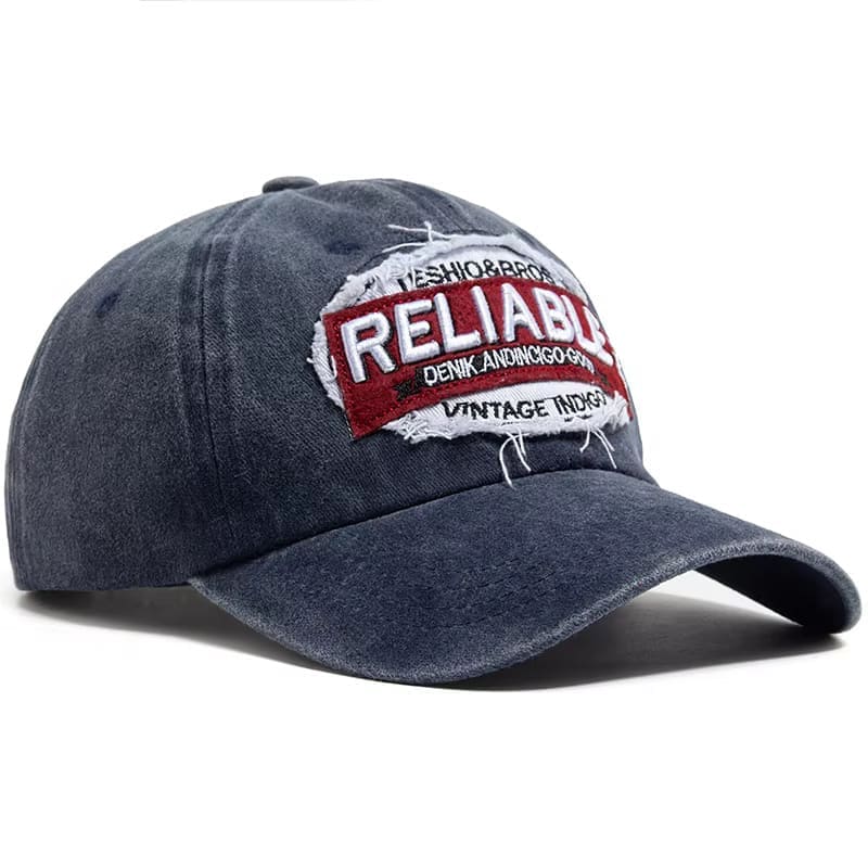 Gorra en tela azul ajustable en Colombia