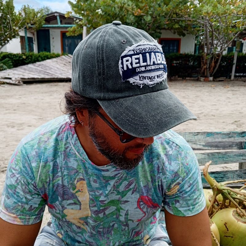 Gorra verde militar o cachucha para hombre unisex