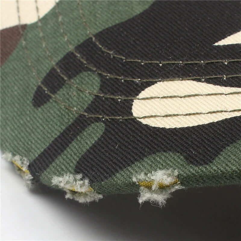 Gorra o cachucha en malla camuflada